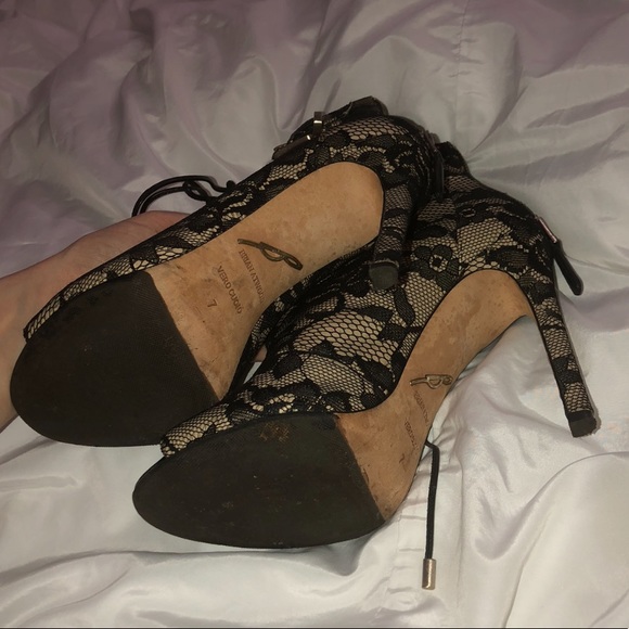 Brian Atwood lace up booties - Picture 5 of 5